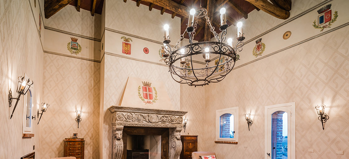 Finestra ad arco ogivale della Torre medievale